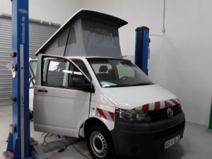 b4f-aufstelldach-offen-aussen-2-vw-t5-t6-schlafdach