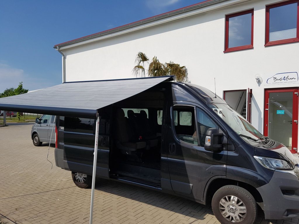 Bus4Fun Wir haben den Bereich Referenzen aktualisiert 5 Fiamma Markise und Drehkonsolen an/in einem Citroen Jumper