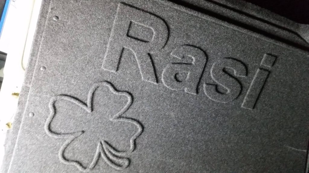 Bus4Fun B4f Carpet Filz - Individuelle Logos und Schriftzüge 1 Verkleidung mit Filz inklusive 3D-Form von Bus4Fun