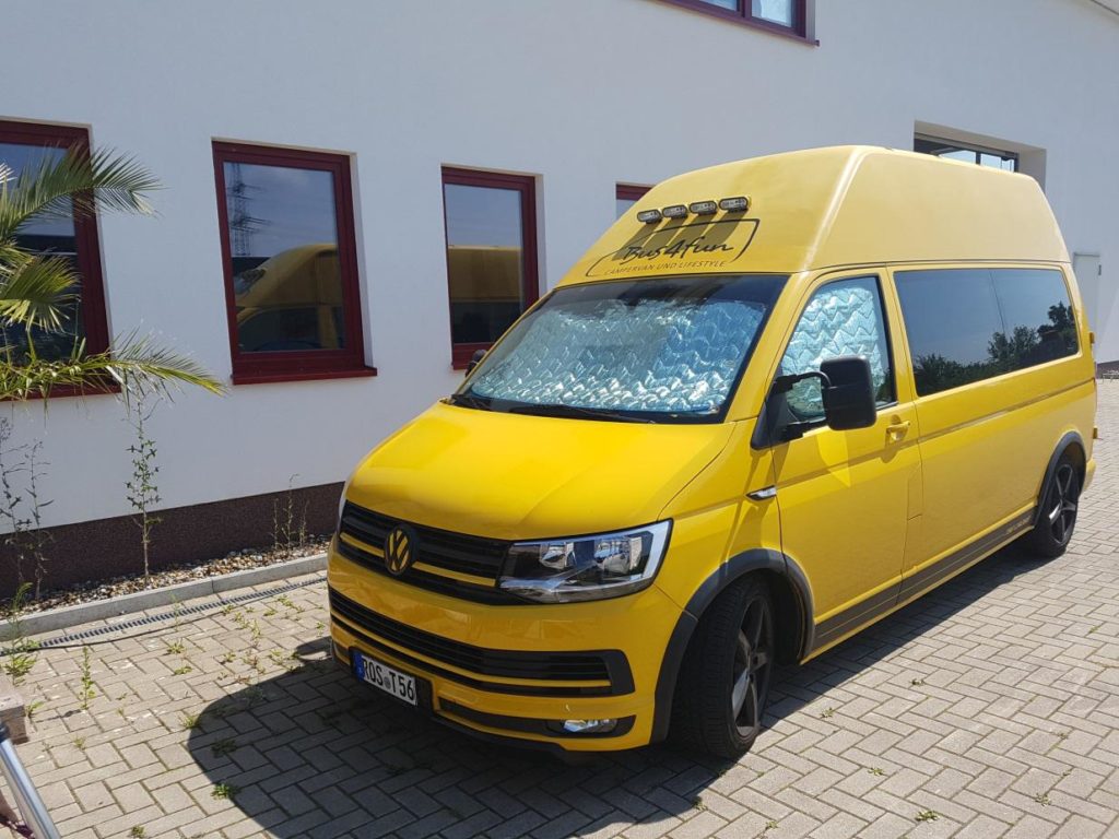 Bus4Fun Wir haben den Bereich Referenzen aktualisiert 4 Thermomatte Isoflex für Fahrerhaus VW T5 / T6