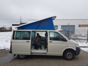 Bus4Fun News...und ein kleiner Rückblick der letzten Wochen 47 vw-t5-2-aufstelldach-opensky-blau