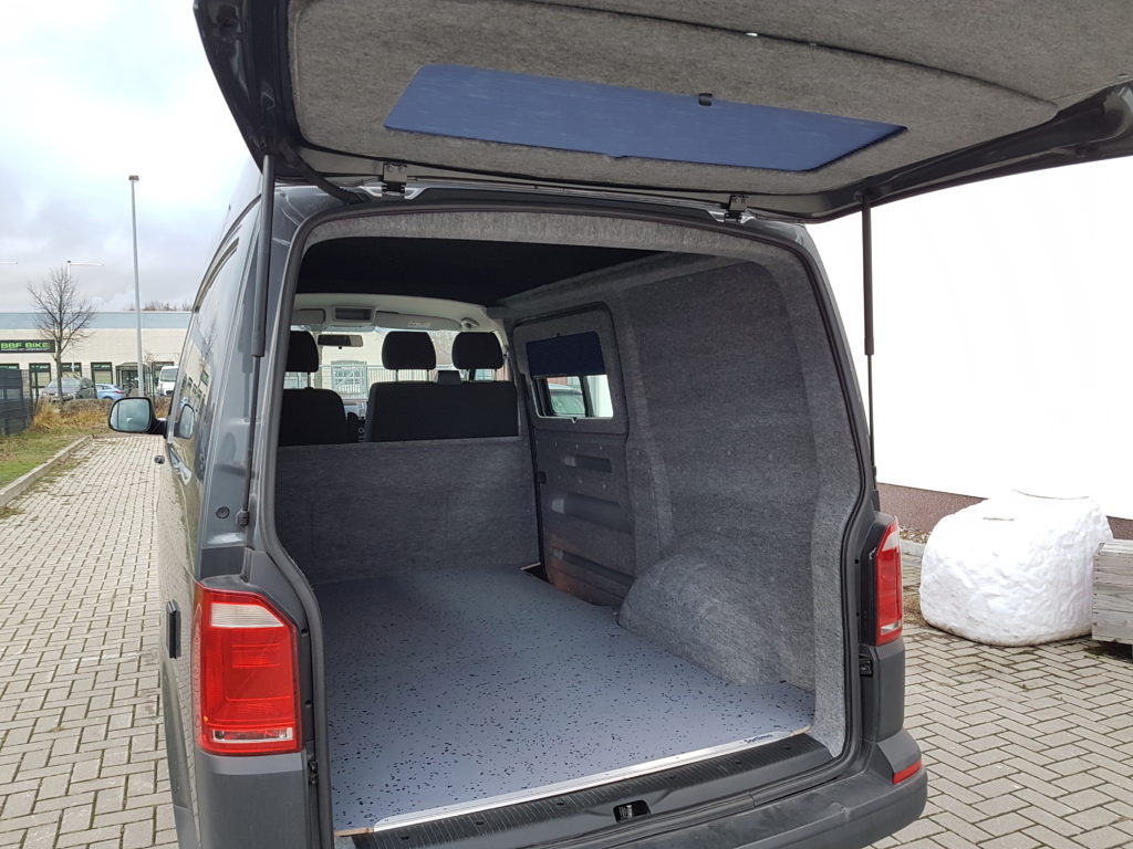 Innenverkleidung VW T6 mit B4f Carpet-Filz