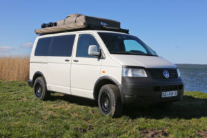 bus4fun-b4f-frontrunner-dachzelt-markise